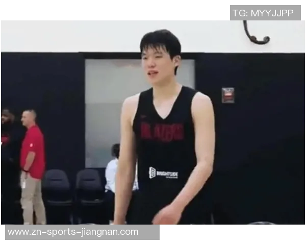 媒体人分析杨瀚森在新秀中表现平平中锋位置逐渐被潮流冷落