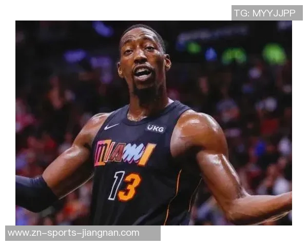 阿德巴约:全队15人随时准备上场展现团结与激情