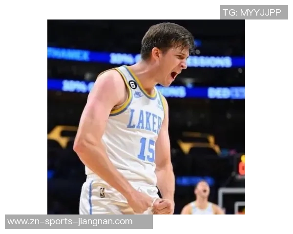 米诺特次节神勇表现五投全中连得12分带领球队一举拉开比分优势